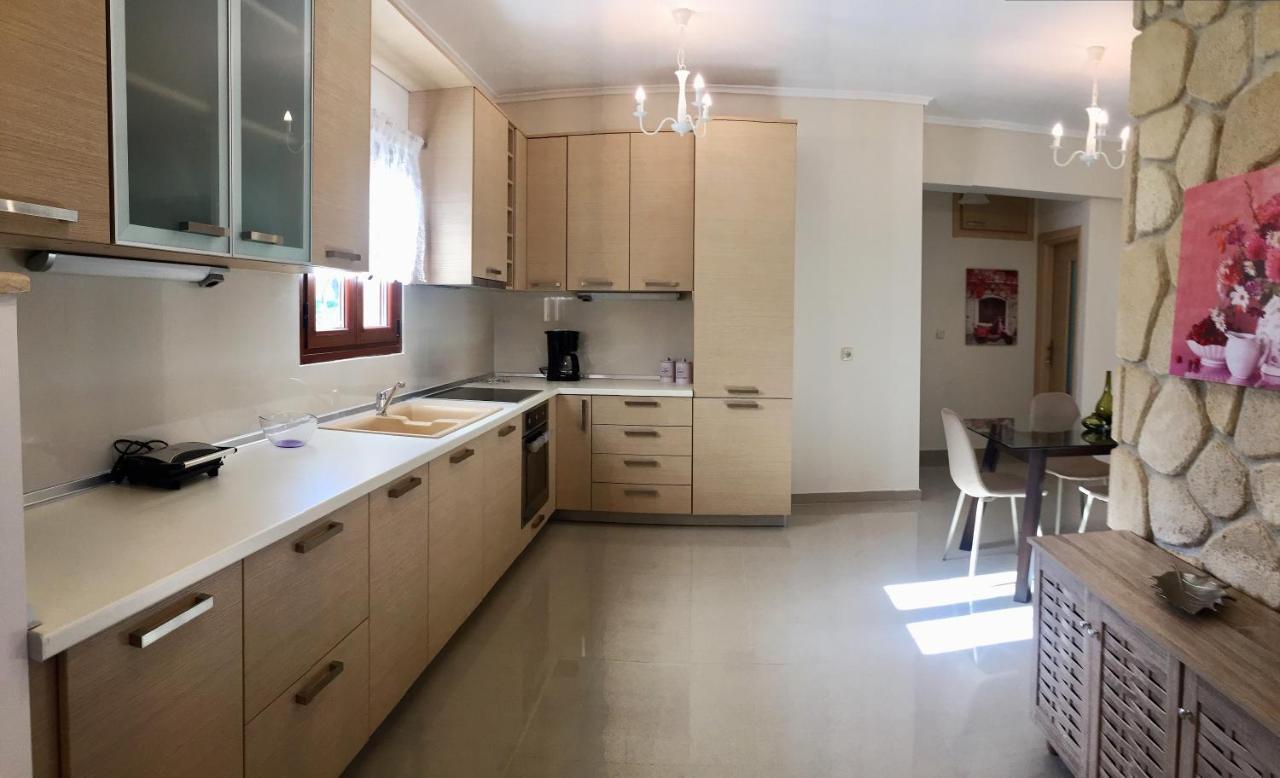 Villa Amfithea House à Siviri Extérieur photo