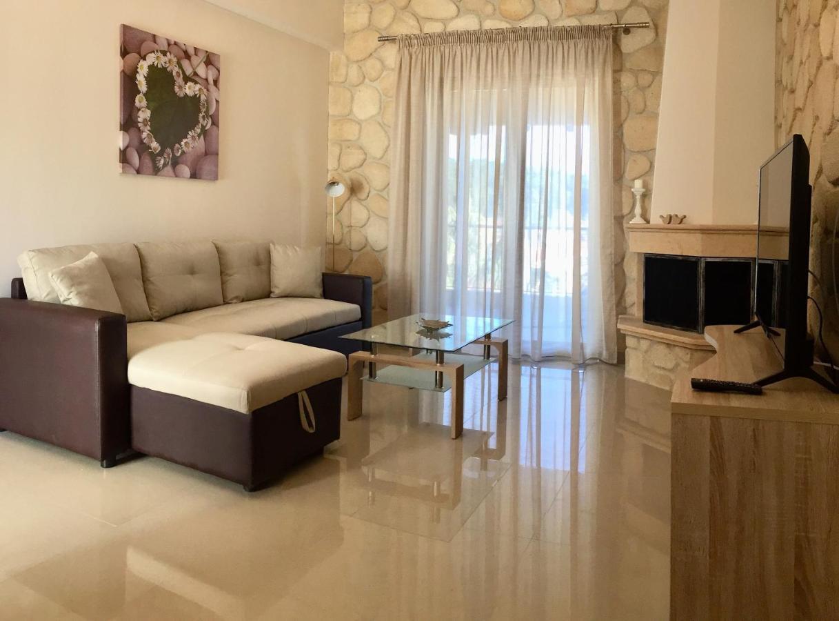 Villa Amfithea House à Siviri Extérieur photo