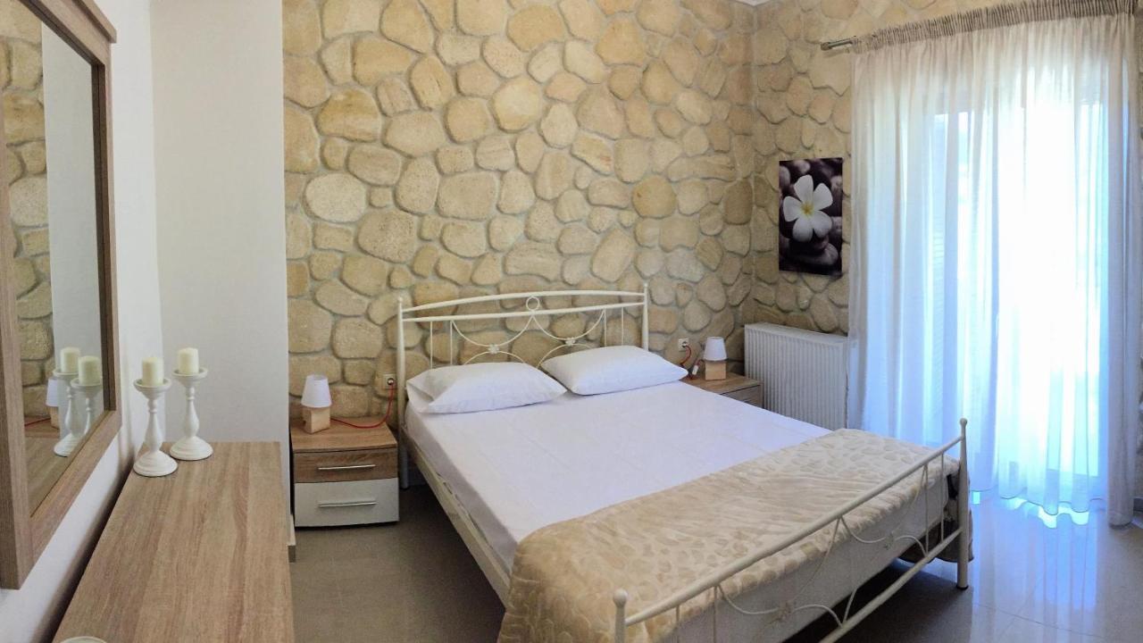 Villa Amfithea House à Siviri Extérieur photo