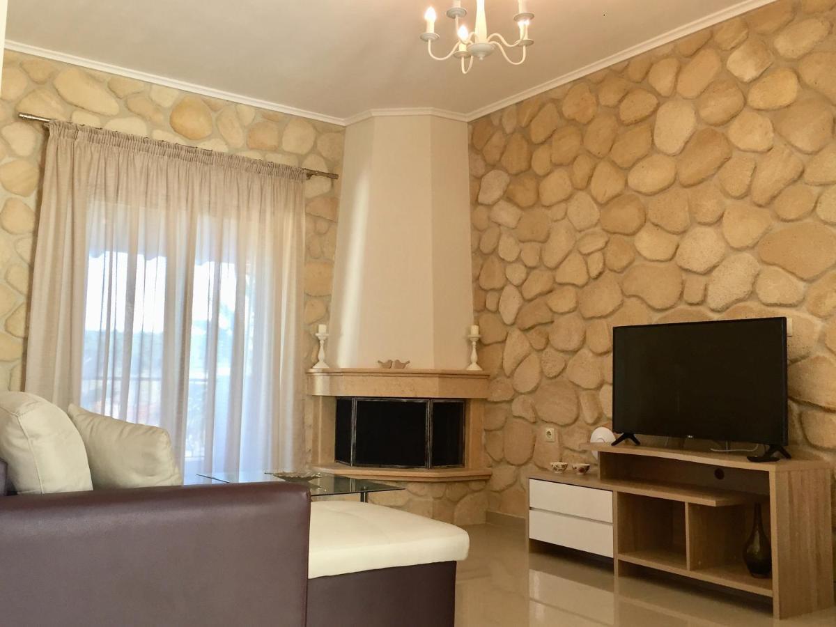 Villa Amfithea House à Siviri Extérieur photo